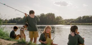 6. Jakie są najczęstsze błędy popełniane przez początkujących wędkarzy spinningowych i jak ich uniknąć?