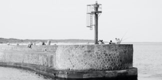 Jak przygotować sprzęt wędkarski przed wyjściem na morze.