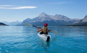 Jak nie wypaść z kajaka?