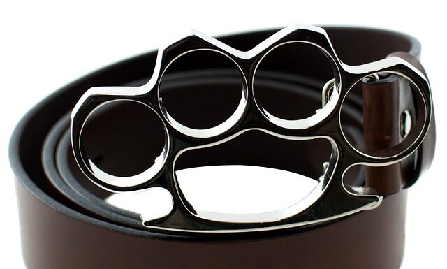 Co to znaczy kastet? Co to znaczy kastet?