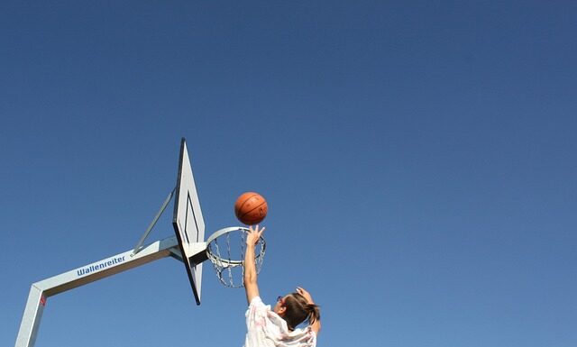 Na czym polega streetball?