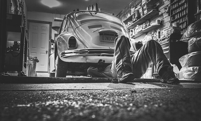 Jak naprawić dno łódki? Jak naprawić dno łódki?