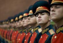 Ile kosztuje mundur do szkoły wojskowej?