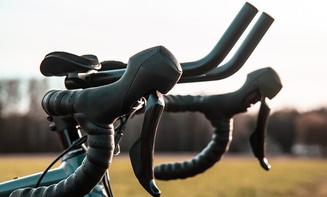 Jak prawidłowo ustawić klamkomanetki?