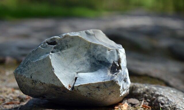 Gdzie znaleźć krzemień Valheim?