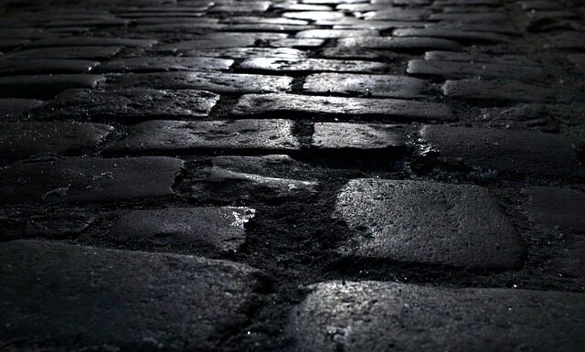 Jakie podłoże pod boisko?