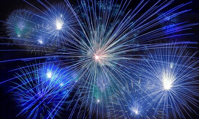 Jak jest oznaczona północ na kompasie?