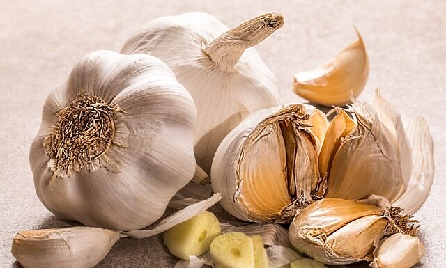 Co ile daje się żabki na karniszu?