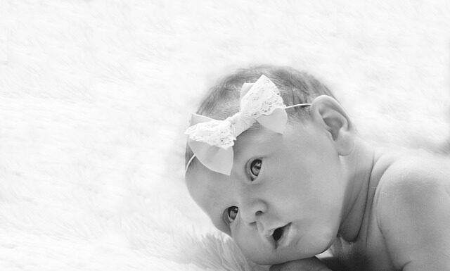 Jak pływać z niemowlakiem? Jak pływać z niemowlakiem?